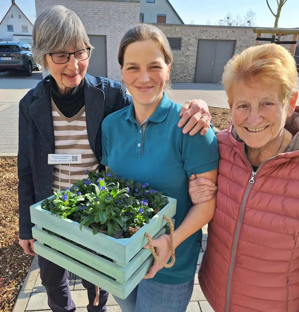 Vergissmeinnicht-Pflanzaktion des VfL Wolfsburg Fanclubs