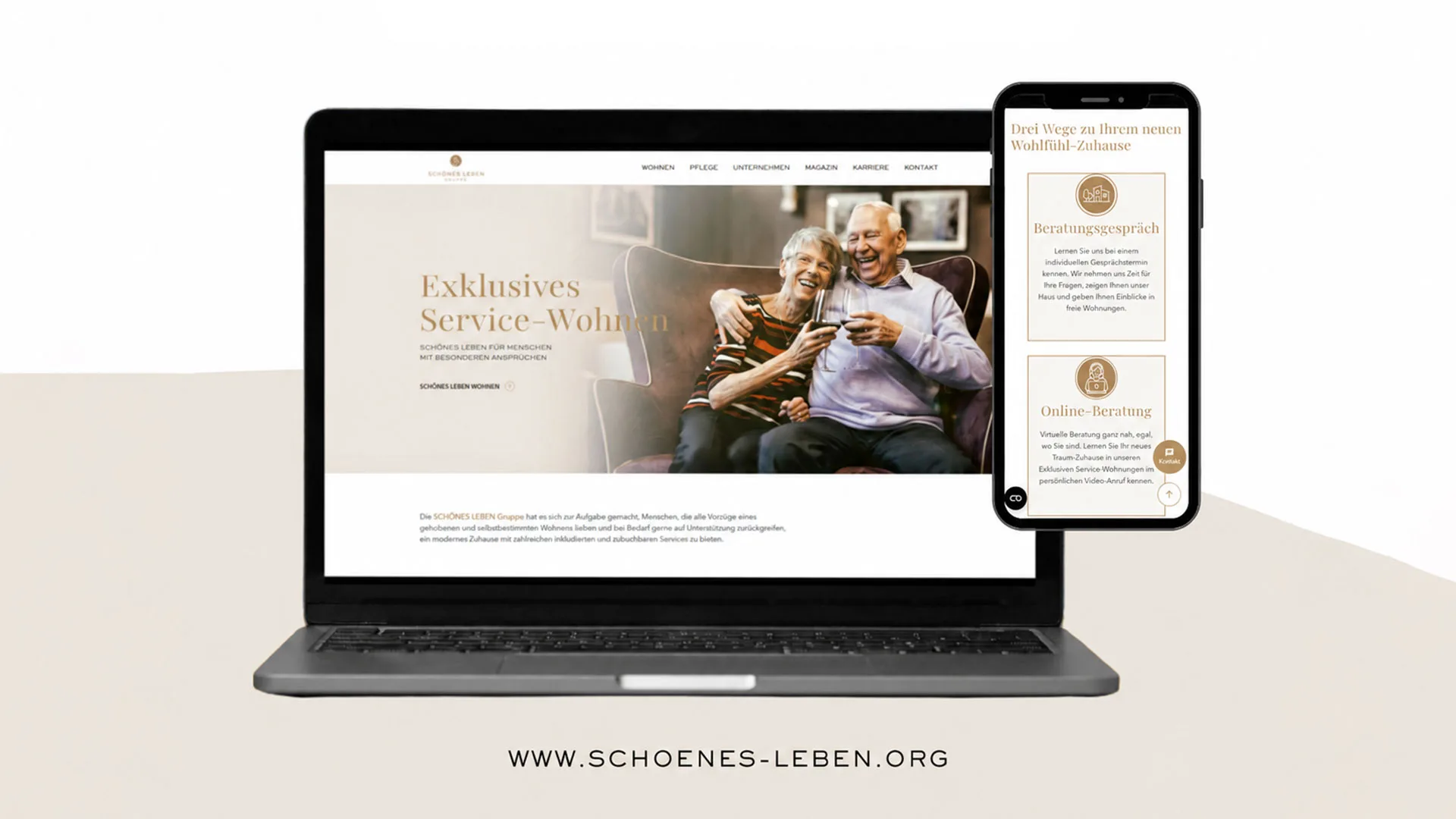 Laptop und Handy mit Ansichten der SCHÖNES LEBEN Homepage