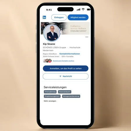 linkedin_kip_sloane_phone_mockup_900x900_web